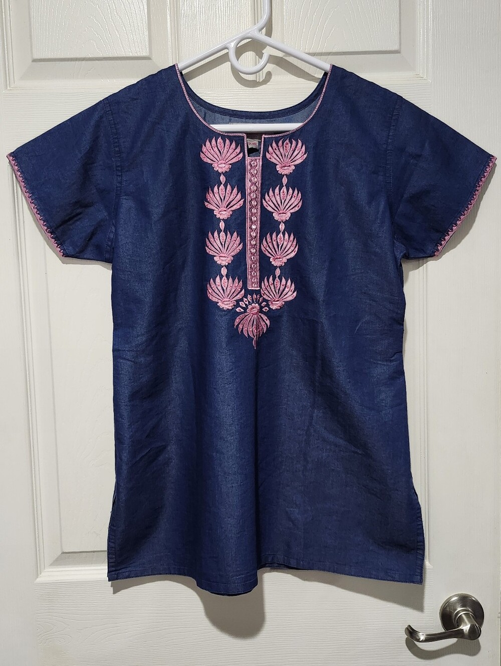 Parshwa Blue Embroidered Tunic with Pink Floral Embroidered Accents